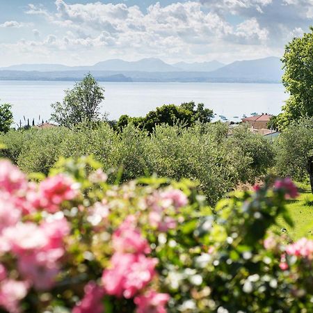 Villa Con Vista Mozzafiato Sul Lago Bardolino Exterior photo